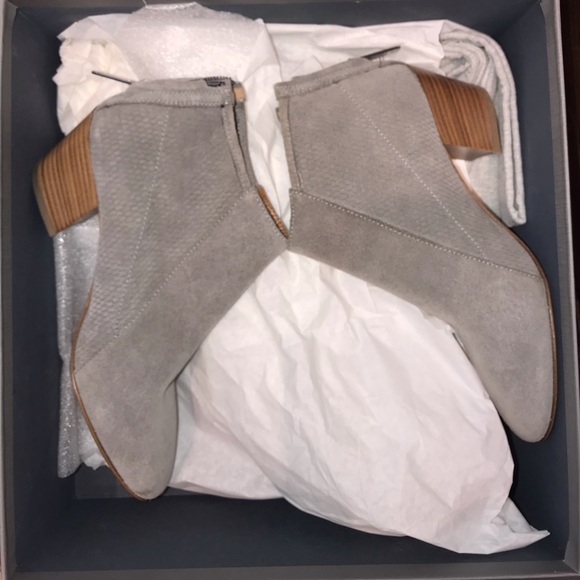 Aquatalia Grey Booties with Wooden Heel - Picture 2 of 4